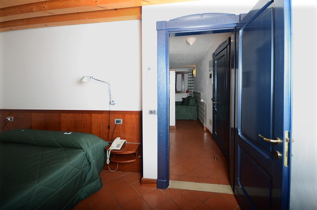 Hotel Dolcemela Ferrara Habitación foto