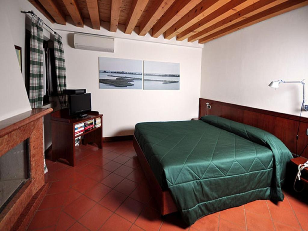 Hotel Dolcemela Ferrara Habitación foto